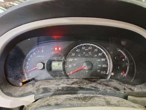 2012 TOYOTA SIENNA
