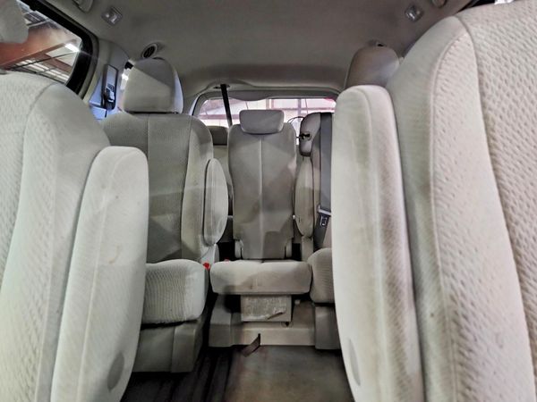 2012 TOYOTA SIENNA