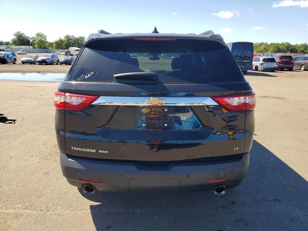 2021 CHEVROLET TRAVERSE LT