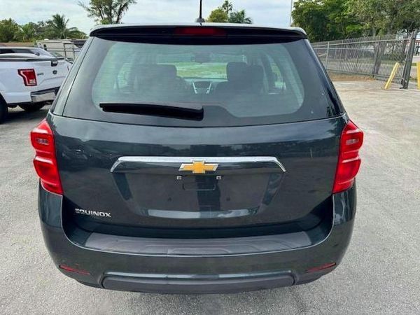2017 CHEVROLET EQUINOX LS