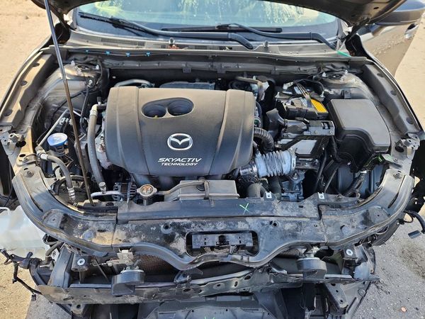 2018 MAZDA 3 Touring