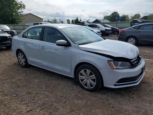 2017 VOLKSWAGEN JETTA S — Passenger 3/4