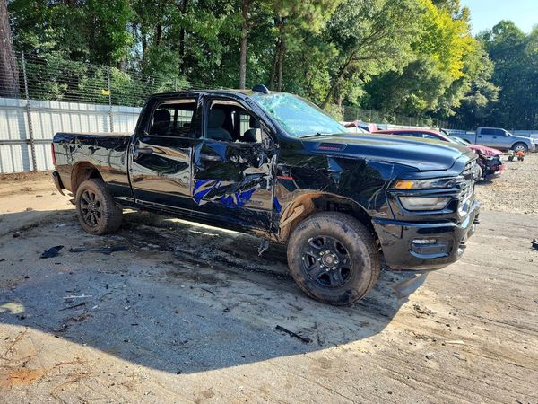 2026 RAM 2500 — Passenger 3/4