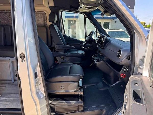 2022 MERCEDES-BENZ SPRINTER