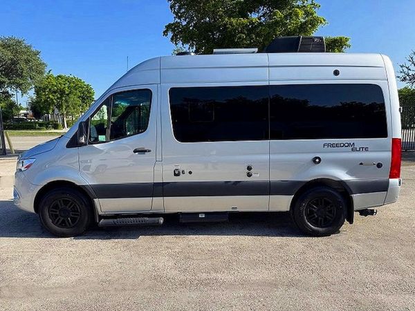 2022 MERCEDES-BENZ SPRINTER