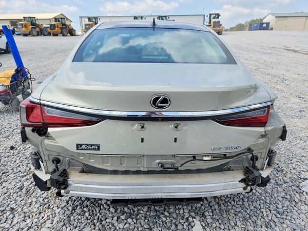 2019 LEXUS ES 350