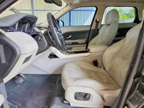 2015 LAND ROVER RANGEROVER Pure Plus — DENT