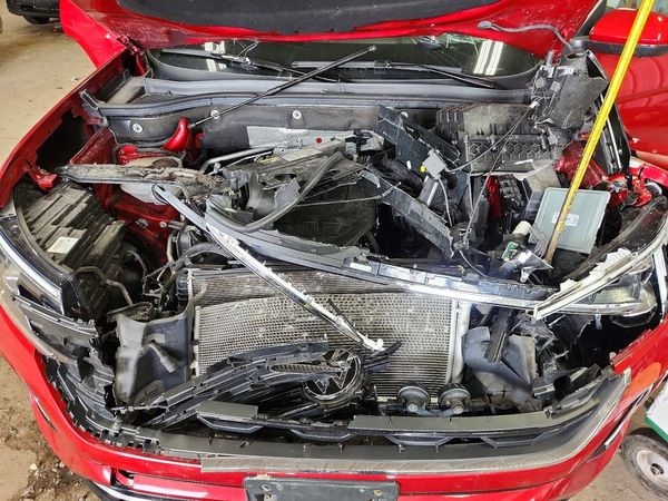 2024 VOLKSWAGEN ATLAS CROSS SPORT — Engine bay