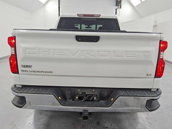 2019 CHEVROLET SILVERADO LT — DIRR