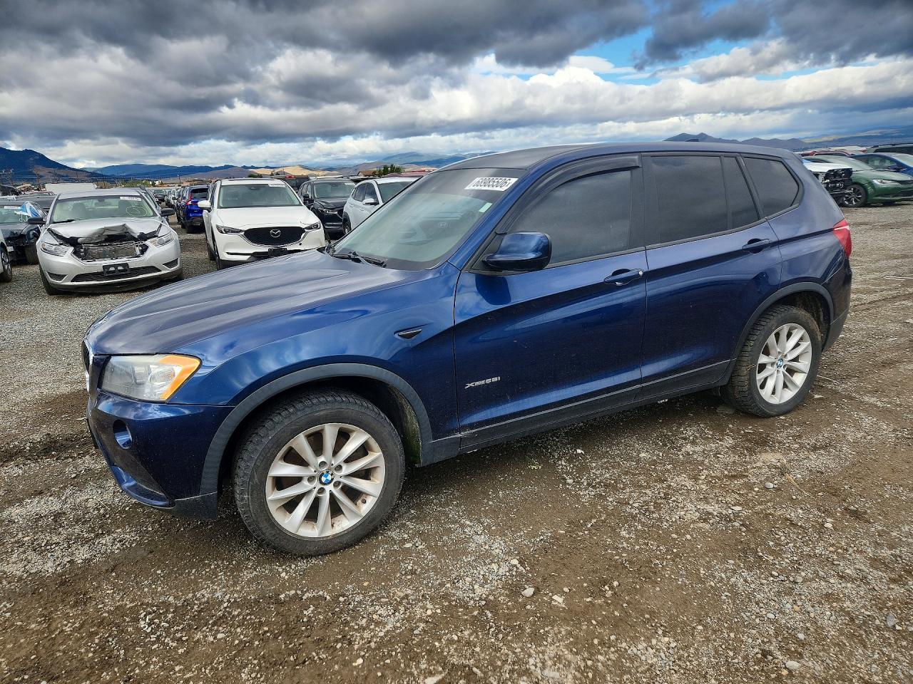 2013 BMW X3 xDrive28i — Front 3/4