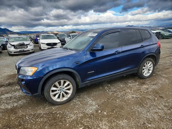 2013 BMW X3 xDrive28i — Front 3/4