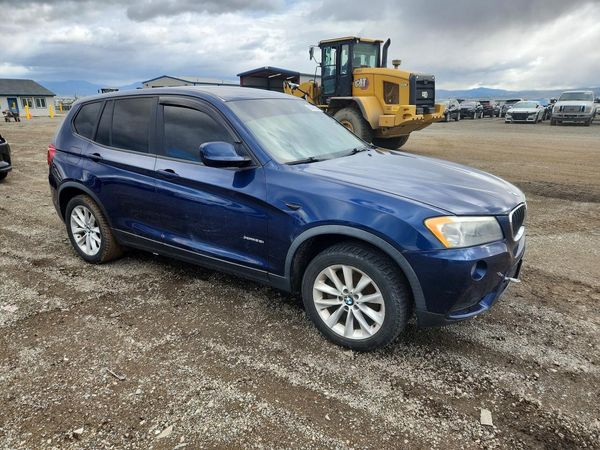 2013 BMW X3 xDrive28i — Passenger 3/4