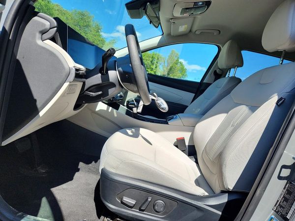 2026 HYUNDAI TUCSON SEL, SEL Plus — DENT