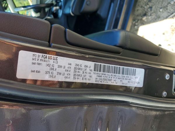 2019 JEEP GRAND CHEROKEE Limited