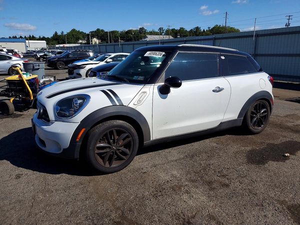 2014 MINI COOPER — Front 3/4