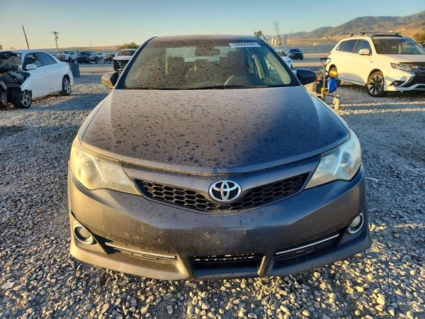 2013 TOYOTA CAMRY
