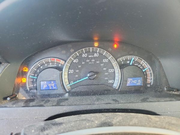 2013 TOYOTA CAMRY