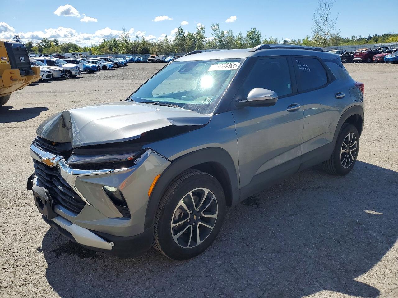 2025 CHEVROLET TRAILBLAZE LT — Front 3/4