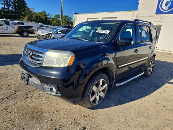 2013 HONDA PILOT TOURING — Front 3/4