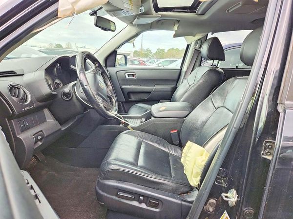 2013 HONDA PILOT TOURING — DENT
