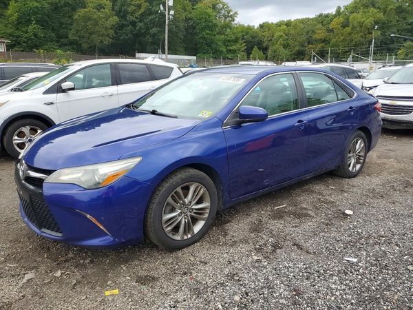 2015 TOYOTA CAMRY — DSFA — Front 3/4