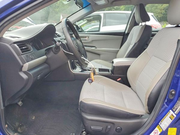 2015 TOYOTA CAMRY — DENT