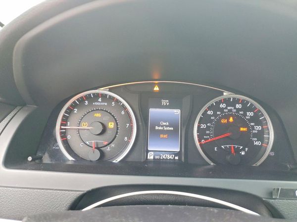 2015 TOYOTA CAMRY — ODOM