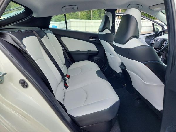 2019 TOYOTA PRIUS L/LE/XLE/LTD. — PSRS