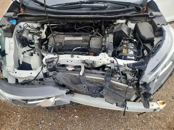 2015 HONDA CRV EX-L — Engine bay