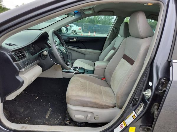2013 TOYOTA CAMRY