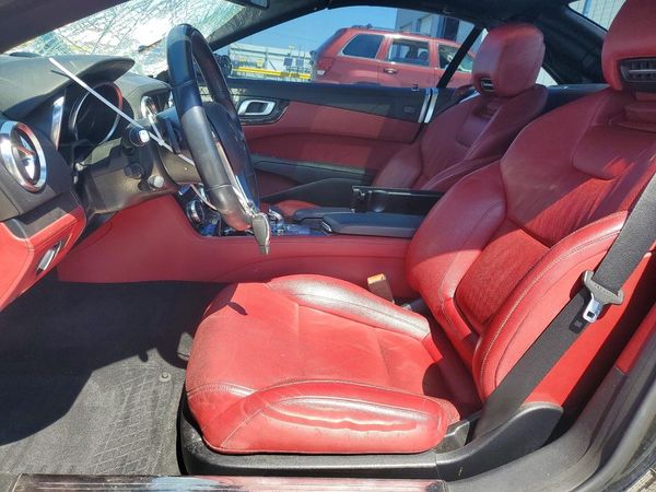 2013 MERCEDES-BENZ SL — DENT