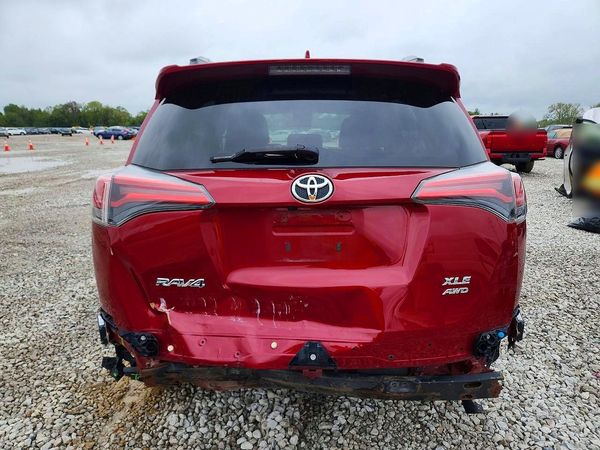 2018 TOYOTA RAV4 Adventure/XLE — DIRR