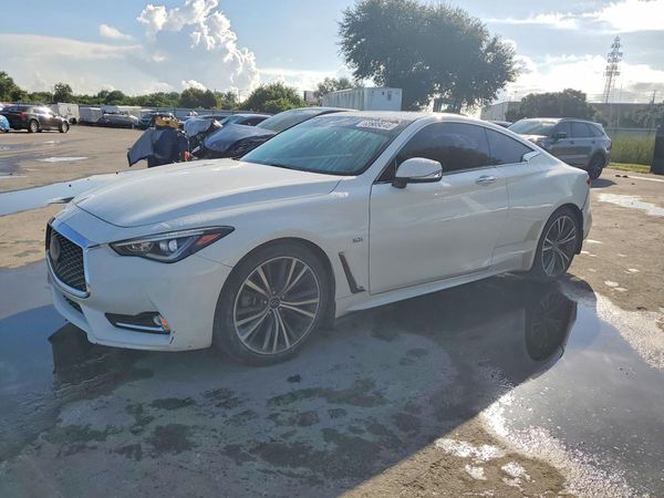 2020 INFINITI Q60 — Front 3/4