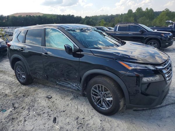2026 NISSAN ROGUE SV — Passenger 3/4