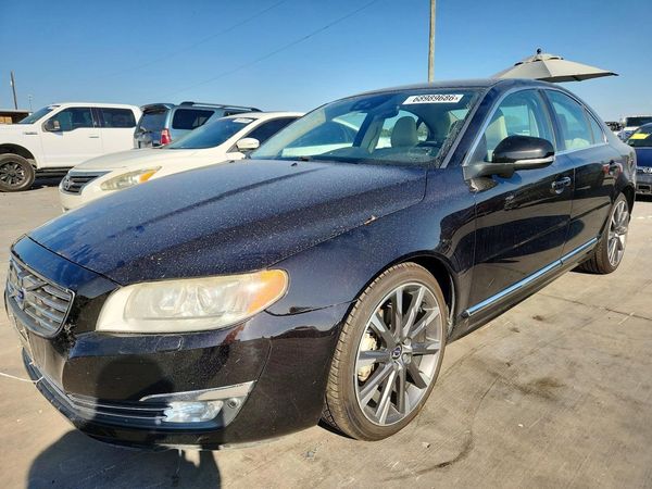 2016 VOLVO S80 — DSFA — Front 3/4