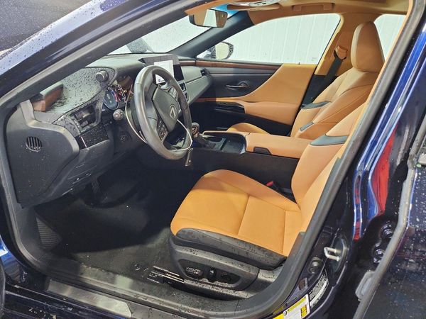 2025 LEXUS ES 350 350 Premium — DENT