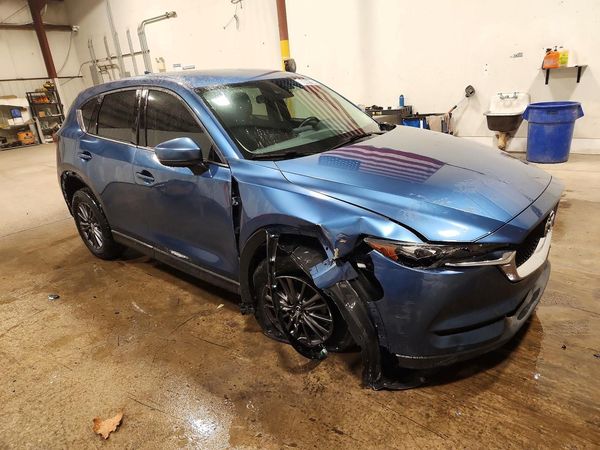 2019 MAZDA CX-5 Sport — Passenger 3/4