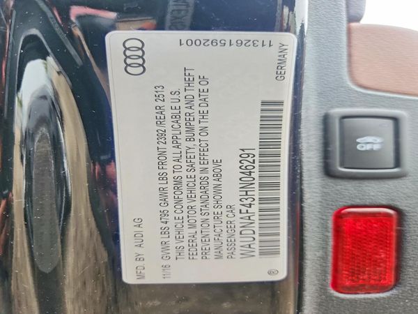 2017 AUDI A4 quattro Premium — VINS
