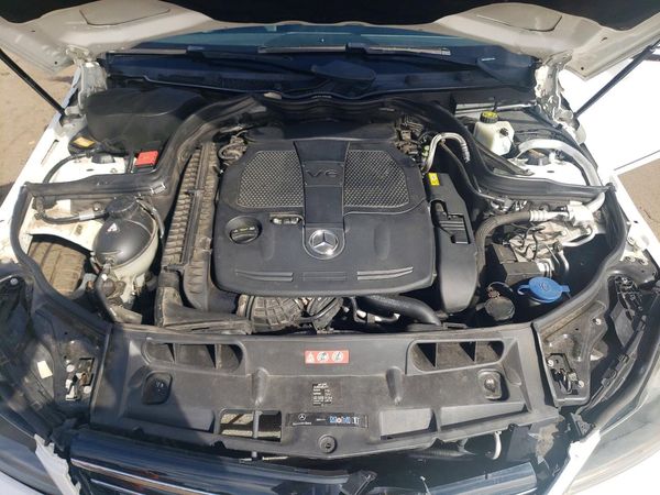 2014 MERCEDES-BENZ C C300 4 MATIC — Engine bay