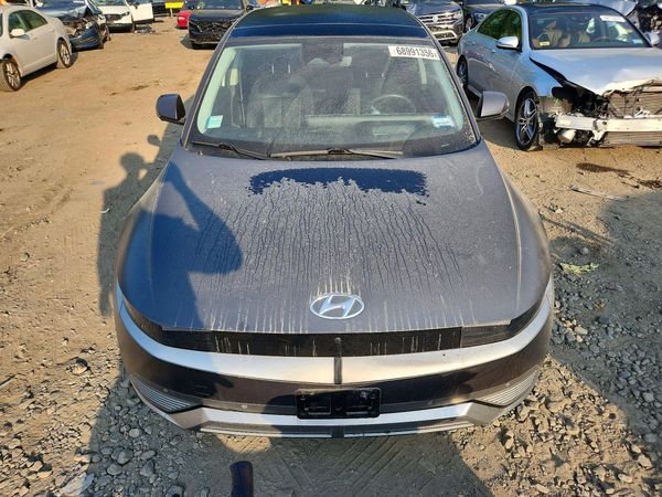 2023 HYUNDAI IONIQ Limited