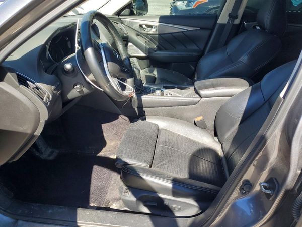 2019 INFINITI Q50 — DENT