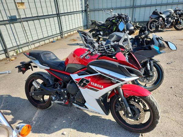 2014 YAMAHA FZ6 — RSDT
