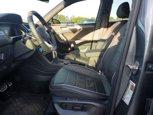 2024 VOLKSWAGEN TIGUAN 4Motion SEL R-Line Black