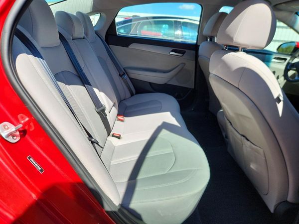2019 HYUNDAI SONATA Eco Turbo, SE