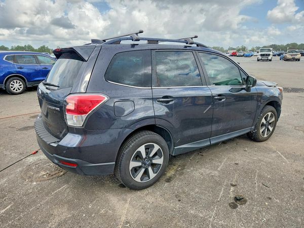2018 SUBARU FORESTER Limited