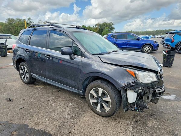 2018 SUBARU FORESTER Limited