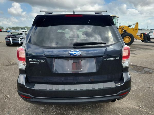 2018 SUBARU FORESTER Limited