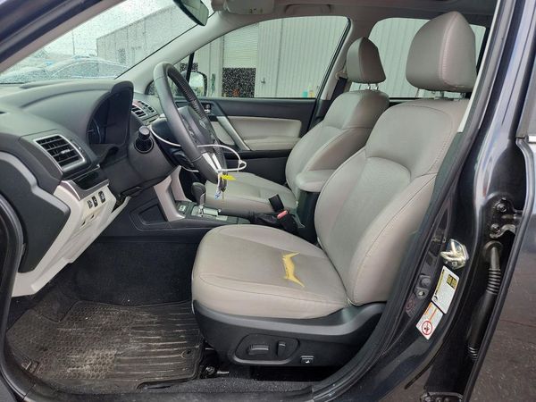 2018 SUBARU FORESTER Limited