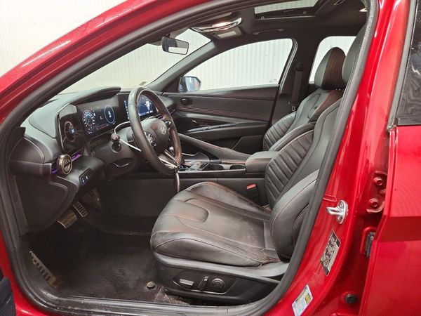 2025 HYUNDAI ELANTRA N Line — DENT