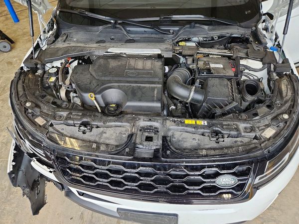 2020 LAND ROVER RANGE ROVER EVOQUE — Engine bay